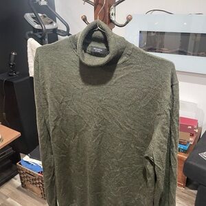Men's Olive merino wool turtleneck. Brand Martinique